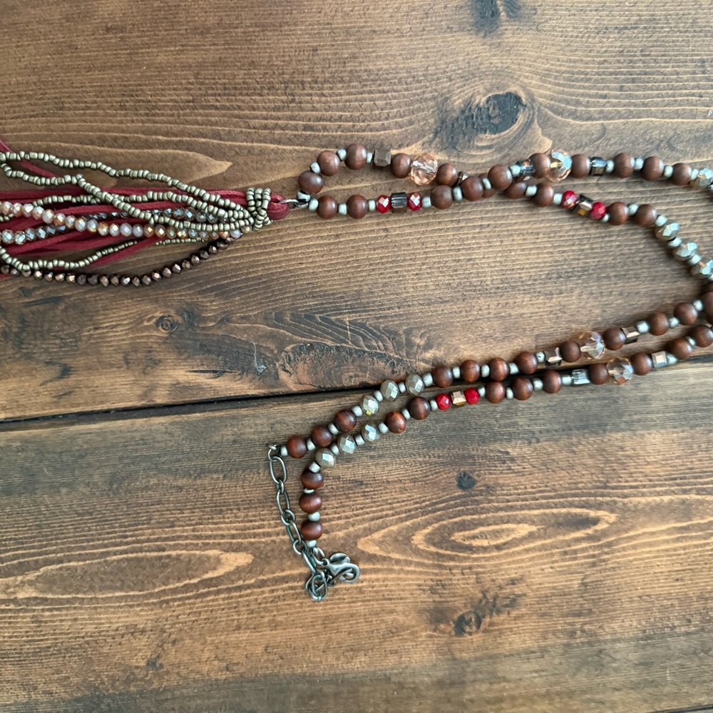 Initial Outfitter’s | Garnet and Gold Beaded Necklace with Tassel